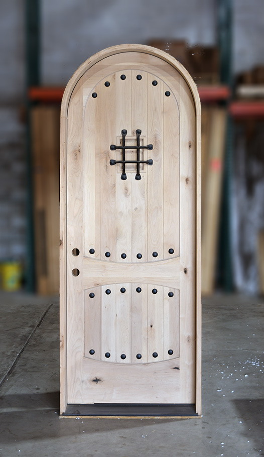 CL-147 Round Top Knotty Alder Door